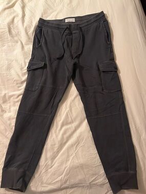 American Eagle Men's Dark Gray Cargo Joggers